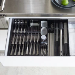 Extendable Cutlery Organiser - Tower - White 9 Extendable Cutlery Organiser - Tower - White -Home Essentials Shop pic 10060 3 62b334b5a1e17