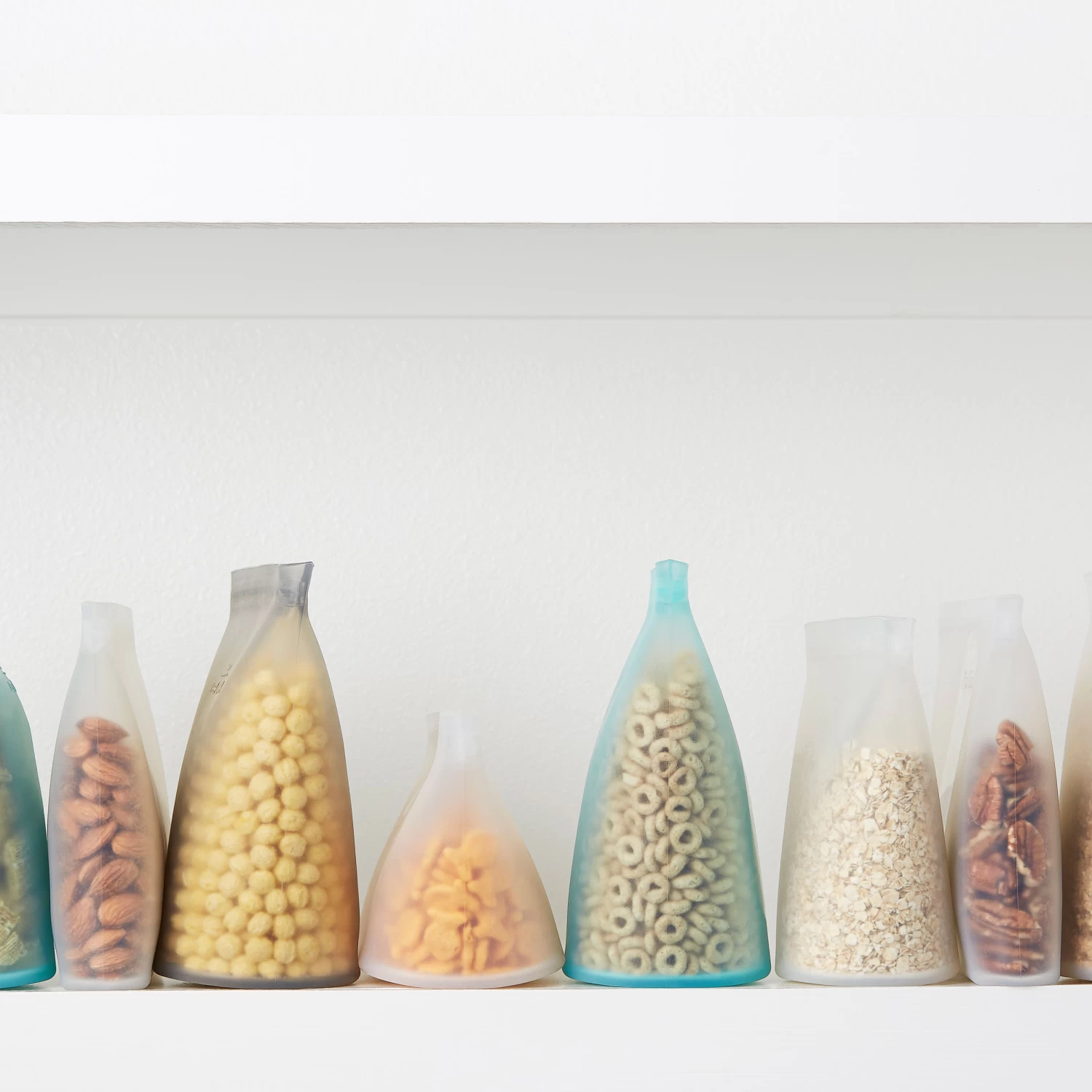 Reusable Zip Top Food Storage Containers - Set Of 8 - Frost 3 Reusable Zip Top Food Storage Containers - Set Of 8 - Frost - Image 3