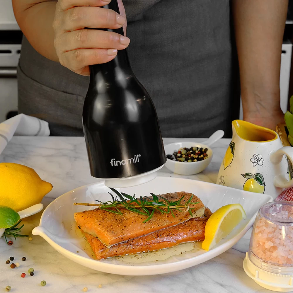 Herb And Spice Grinder - Finamill - White 4 Herb And Spice Grinder - Finamill - White - Image 4