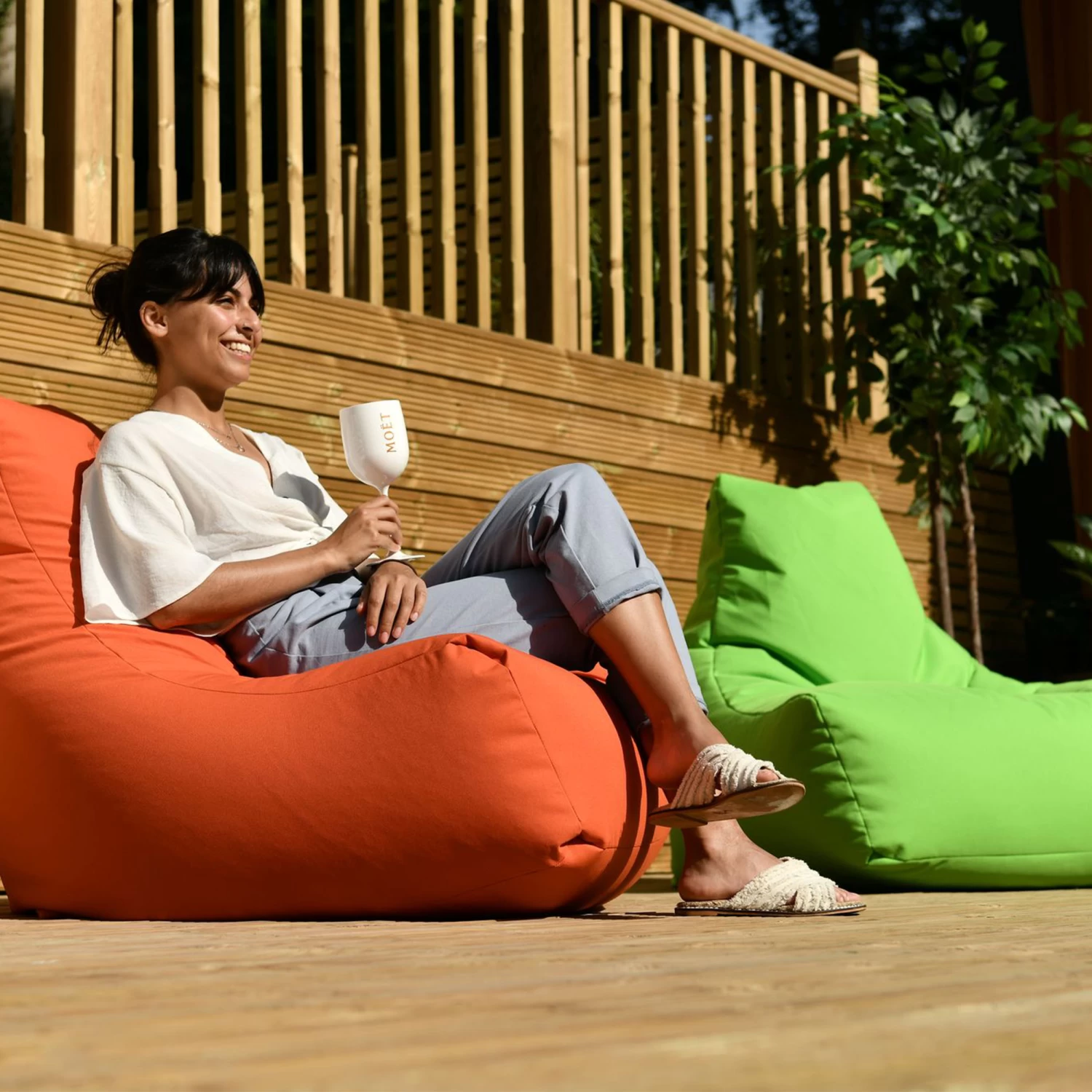 The Mighty-B Beanbag Chair - Outdoor - Red 3 The Mighty-B Beanbag Chair - Outdoor - Red - Image 3