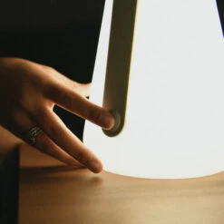 Rechargeable Lamp - B-Bulb Plus -Home Essentials Shop pic 9145 3 5fc7bf1ab219c