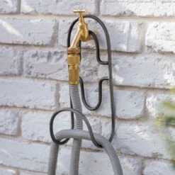 Outdoor Tap Hose Hanger - Farringdon