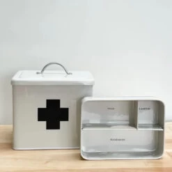 First Aid Tin - Chalk